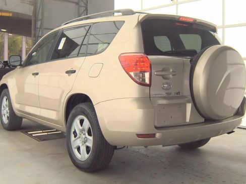 Used 2008 Toyota RAV4 4WD image 4