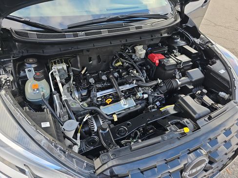 Used 2024 Nissan Kicks S image 29