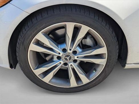 Used 2017 Mercedes-Benz C 300 Sedan image 7