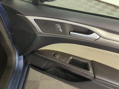 Used 2019 Ford Fusion S FWD image 31