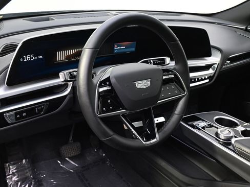 Certified 2024 Cadillac Lyriq Sport w/ LPO, Floor Liner Package AWD/4WD image 11