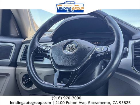 Used 2018 Volkswagen Atlas SE FWD image 14