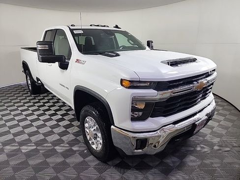 New 2025 Chevrolet Silverado 3500 LT w/ All Star Edition image 2