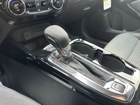 New 2026 Chevrolet Trax LT w/ Driver Confidence Package FWD image 19