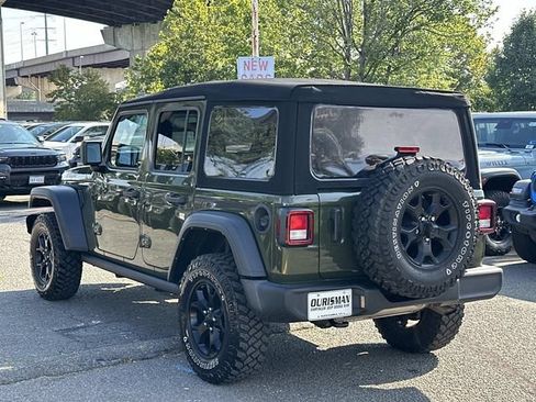 Used 2022 Jeep Wrangler Unlimited Sport AWD/4WD image 5