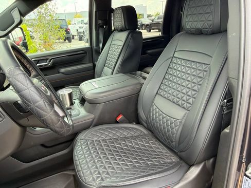 Used 2026 GMC Sierra 2500 AT4 w/ AT4 Premium Plus Package AWD/4WD image 2