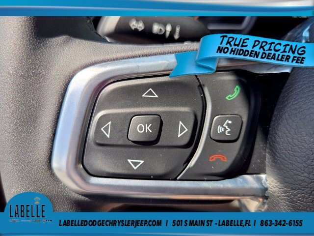 Used 2026 Jeep Wrangler Unlimited Sahara AWD/4WD image 20