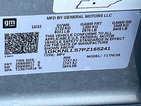 Used 2023 GMC Acadia AT4 w/ Technology Package AWD/4WD image 34