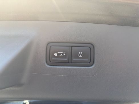 Used 2026 Hyundai Santa Fe SEL AWD/4WD image 16