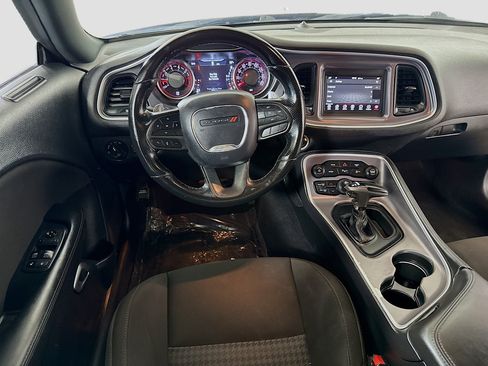 Used 2020 Dodge Challenger R/T image 17