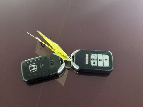 Used 2017 Honda CR-V Touring image 28