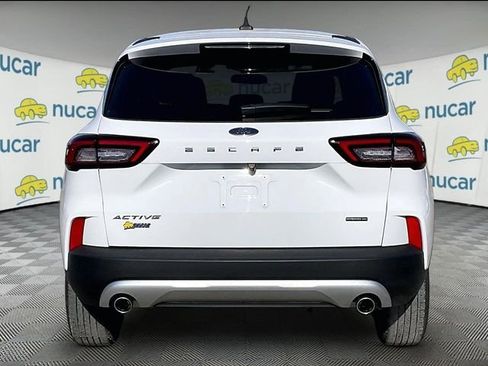 Used 2023 Ford Escape Active AWD/4WD image 5