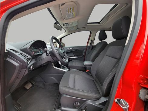 Used 2020 Ford EcoSport SE image 8