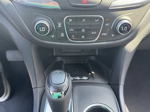 Used 2020 Chevrolet Equinox Premier w/ Premier Redline Edition AWD/4WD image 20
