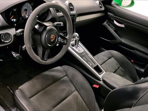 Used 2022 Porsche 718 Cayman GT4 image 7