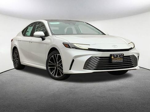 New 2026 Toyota Camry XLE AWD/4WD image 2