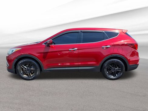 Used 2018 Hyundai Santa Fe Sport FWD image 2