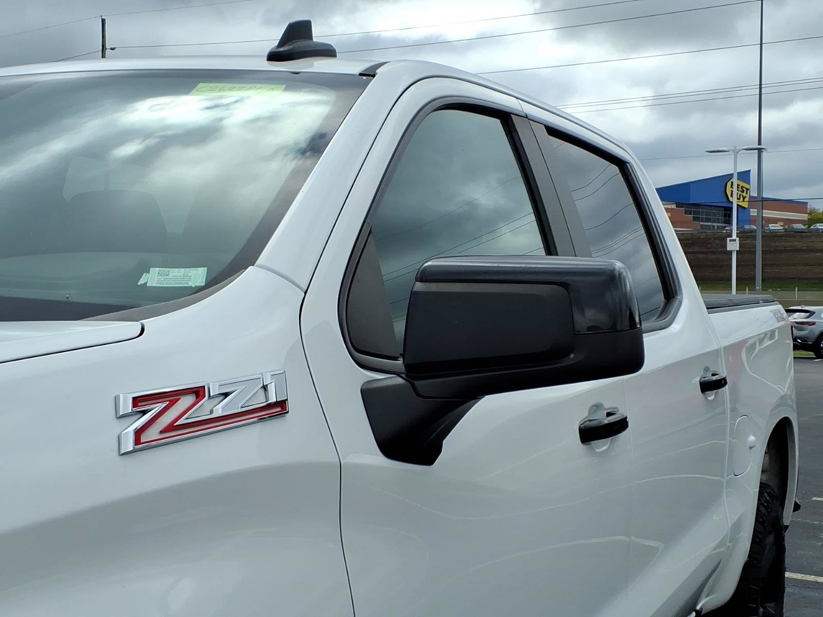 Used 2022 Chevrolet Silverado 1500 LT Trail Boss AWD/4WD image 34
