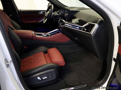 Certified 2024 BMW X6 xDrive40i w/ Premium Package image 37