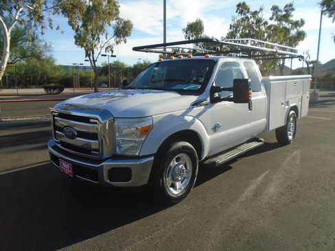 Used 2014 Ford F350 XLT RWD image 1