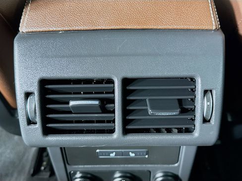 Used 2019 Jaguar F-PACE S image 28