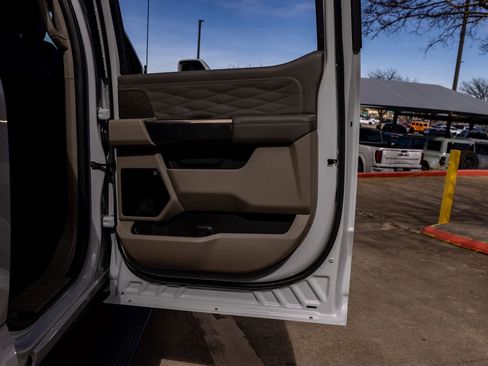 Used 2026 Ford F450 Platinum w/ Platinum Plus Package AWD/4WD image 39