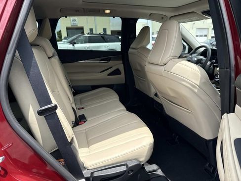 Used 2024 INFINITI QX60 Luxe AWD/4WD image 21
