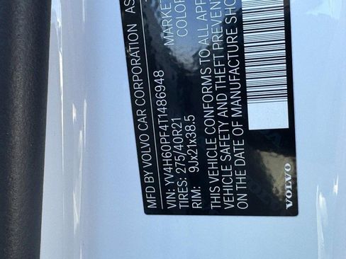 New 2026 Volvo XC90 T8 Ultra w/ Protection Package Premier image 16