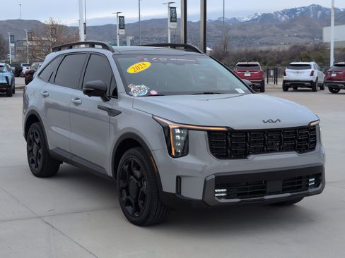 Certified 2025 Kia Sorento SX image 7