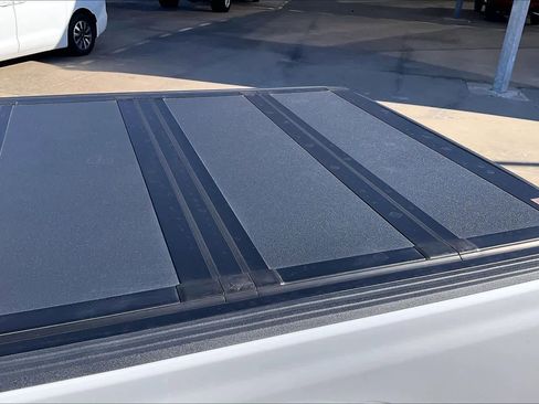 Certified 2023 Jeep Gladiator Overland image 60