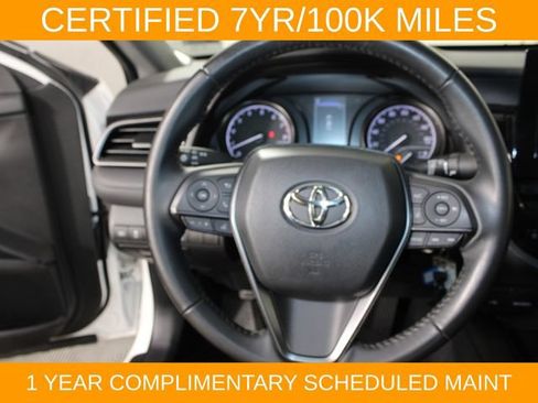 Used 2023 Toyota Camry SE FWD image 18
