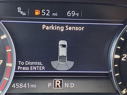 Used 2023 Nissan Titan SV image 20