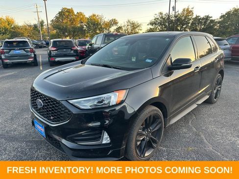 Used 2024 Ford Edge ST w/ Equipment Group 401A image 3