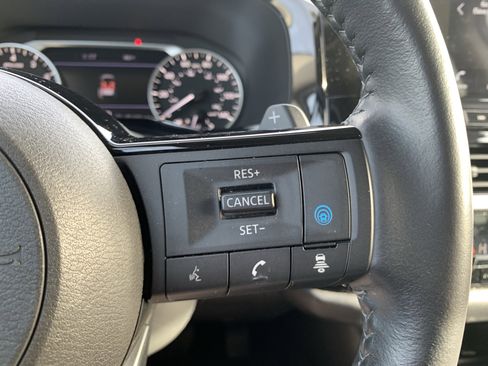 Used 2022 Nissan Pathfinder SL w/ SL Premium Package image 20