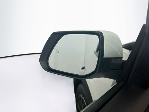 Used 2026 Kia Niro LX FWD image 16