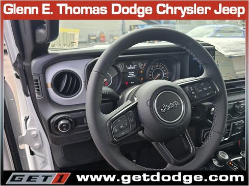 New 2026 Jeep Gladiator Sport AWD/4WD image 11
