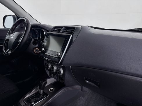 Used 2023 Mitsubishi Outlander Sport LE image 28