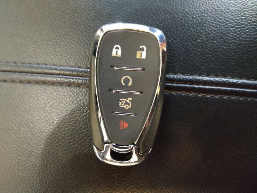 Used 2025 Chevrolet Malibu LT FWD image 32
