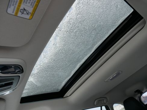 Certified 2024 Subaru Outback Limited image 32