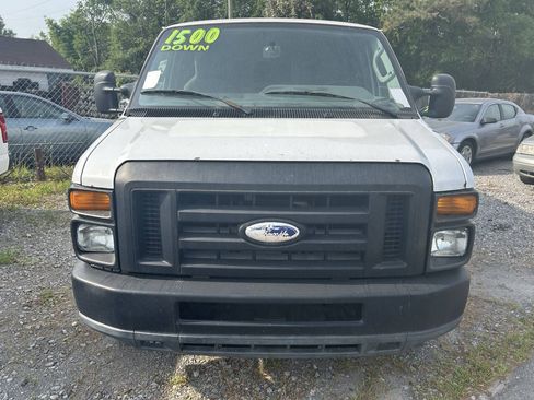 Used 2010 Ford E-150 and Econoline 150 RWD image 10