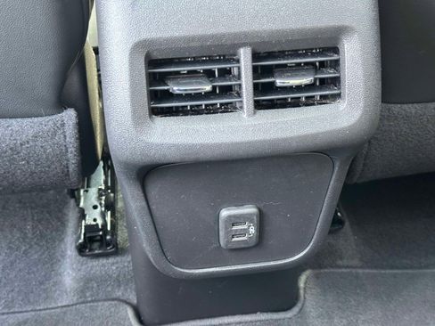 Certified 2023 Chevrolet Equinox RS image 12