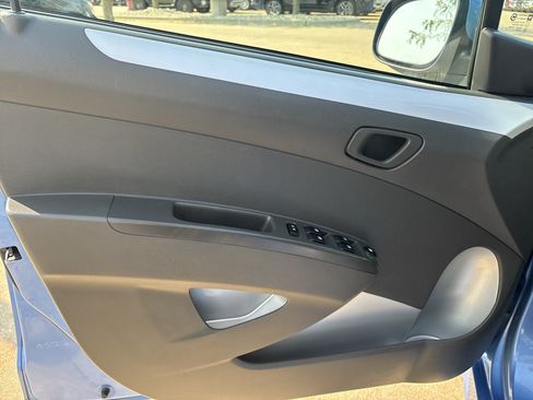 Used 2015 Chevrolet Spark LT FWD image 10