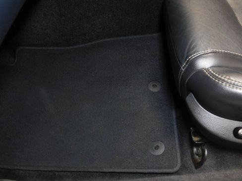 Used 2013 Ford Mustang GT Premium image 57