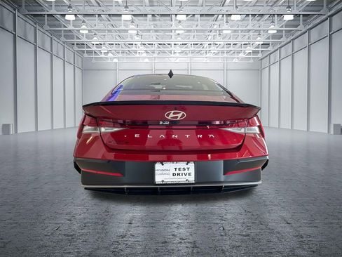 New 2026 Hyundai Elantra SEL Sport Premium FWD image 4