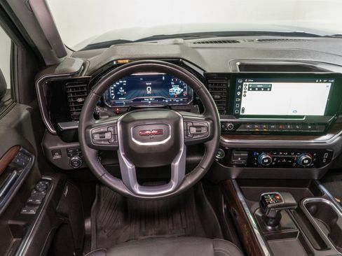 Used 2023 GMC Sierra 1500 SLT w/ SLT Premium Plus Package AWD/4WD image 12