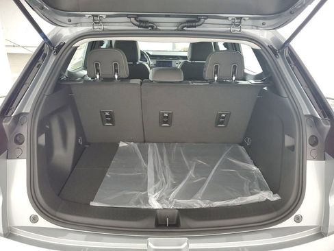 New 2027 Chevrolet Bolt LT w/ Comfort Package image 29