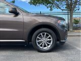 Used 2017 Dodge Durango SXT w/ 3rd Row Seating Group image 2