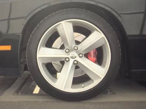 Used 2008 Dodge Challenger SRT8 RWD image 6