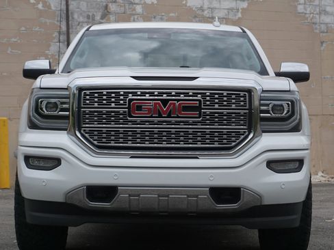 Used 2016 GMC Sierra 1500 Denali w/ Enhanced Driver Alert Package image 2