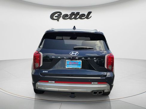 Used 2023 Hyundai Palisade Calligraphy FWD image 6